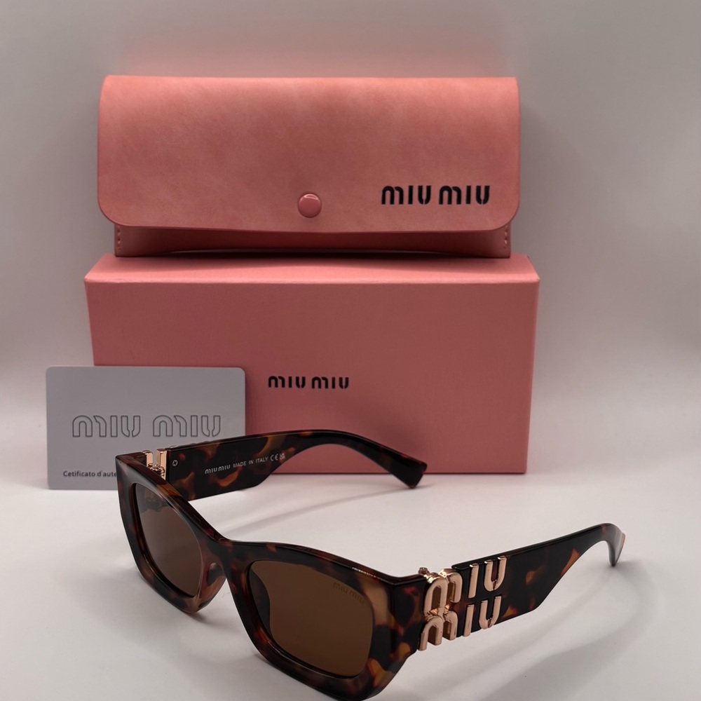 Miu Miu Tortoiseshell Rectangular Sunglasses With… - image 7